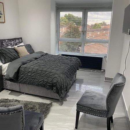 Luxurious 2-Bed Apartment In Woolwich ロンドン エクステリア 写真